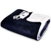 Navaris Heizdecke Poncho, Blau / Weiß, 3 Temperaturen, Abschaltautomatik, 180 X 130cm
